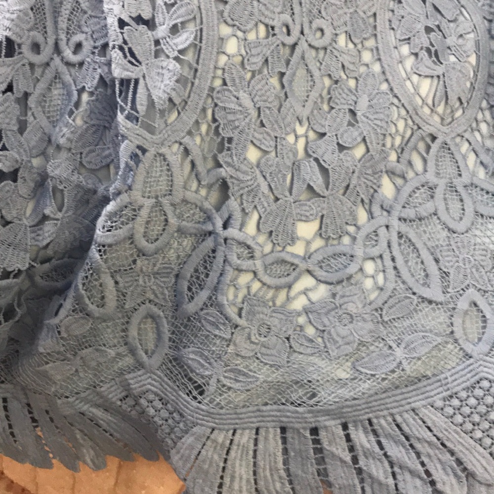 Dress - Picture 3 of 3